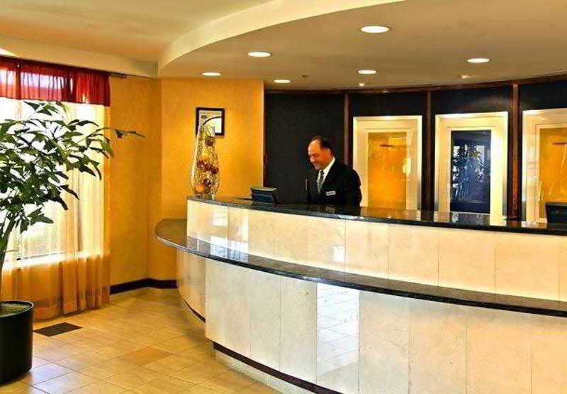 Courtyard By Marriott Canton Норт-Кантон Экстерьер фото